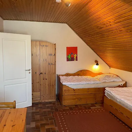 Holiday home Fh-nordseeanker-im-huus-godewind-vorm-viermaster-mit-sauna-und-kamin Dornumersiel