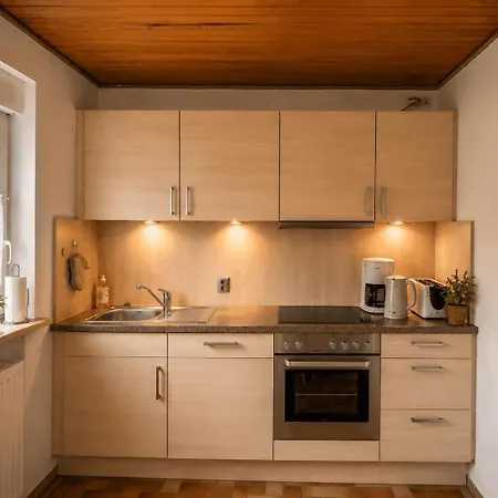 Fh-nordseeanker-im-huus-godewind-vorm-viermaster-mit-sauna-und-kamin Prázdninový dům